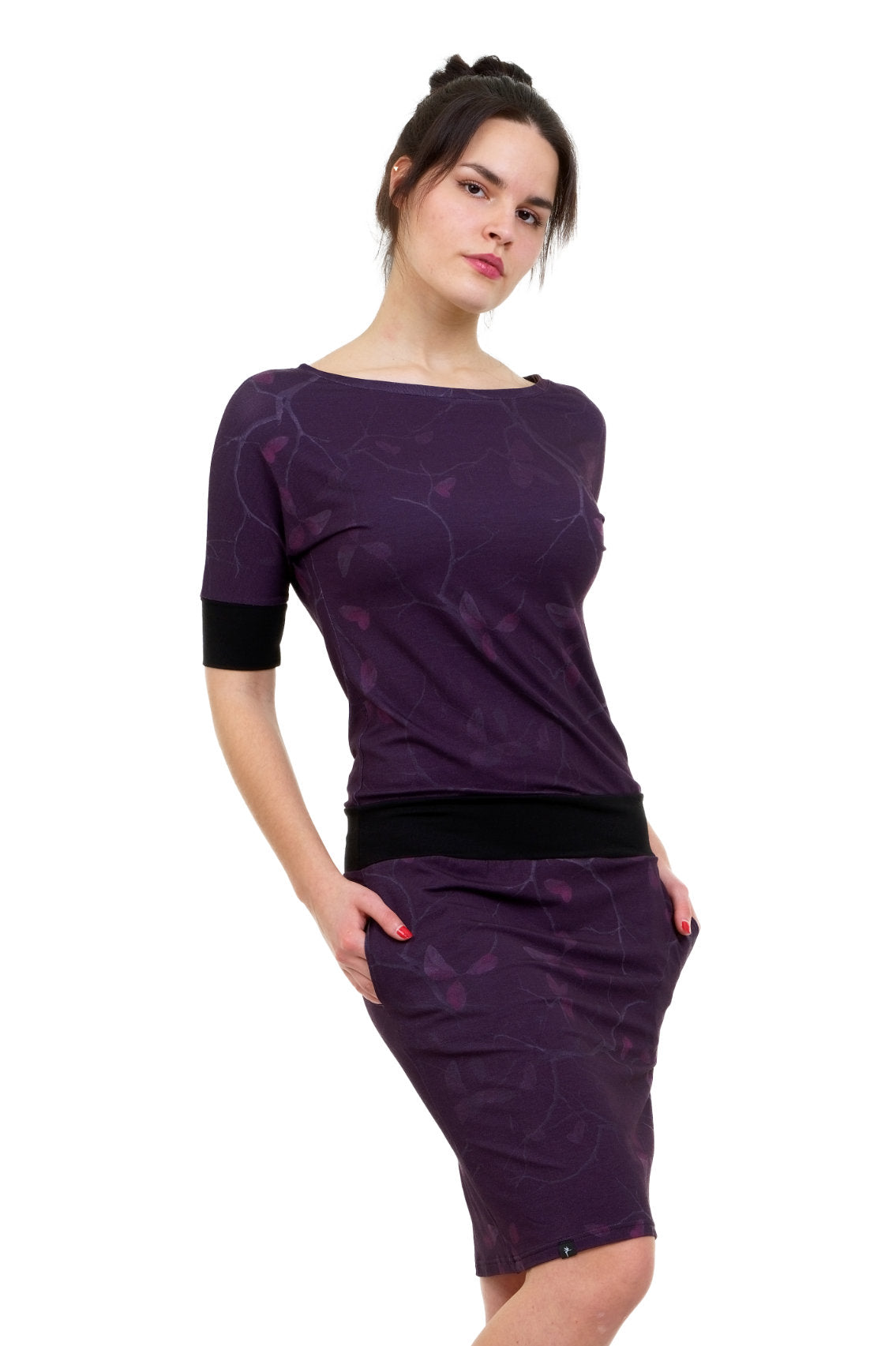 Fledermaus Kleid Blattwerk violett