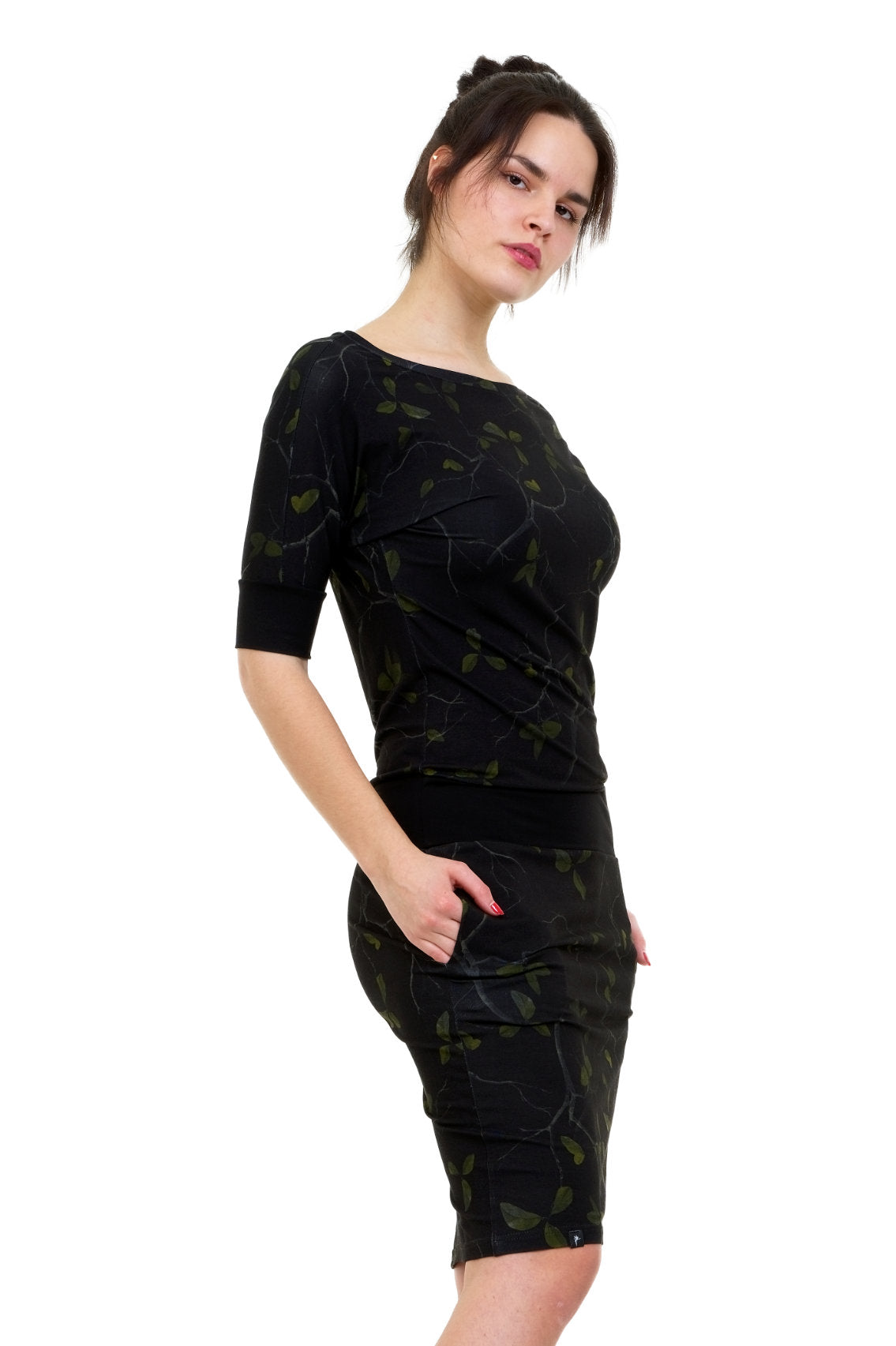 Fledermaus Kleid Blattwerk schwarz -