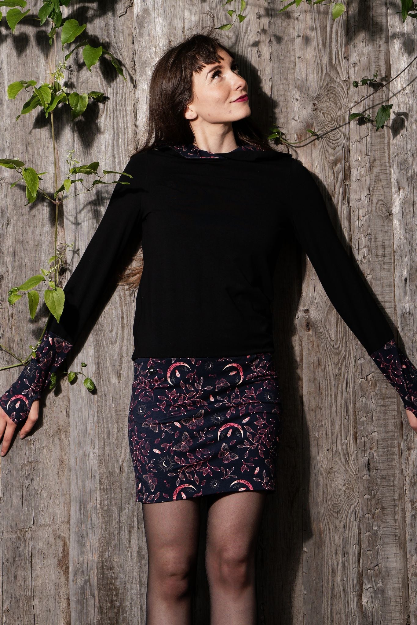 Hoodiekeid Winterzauber schwarz Magie Element