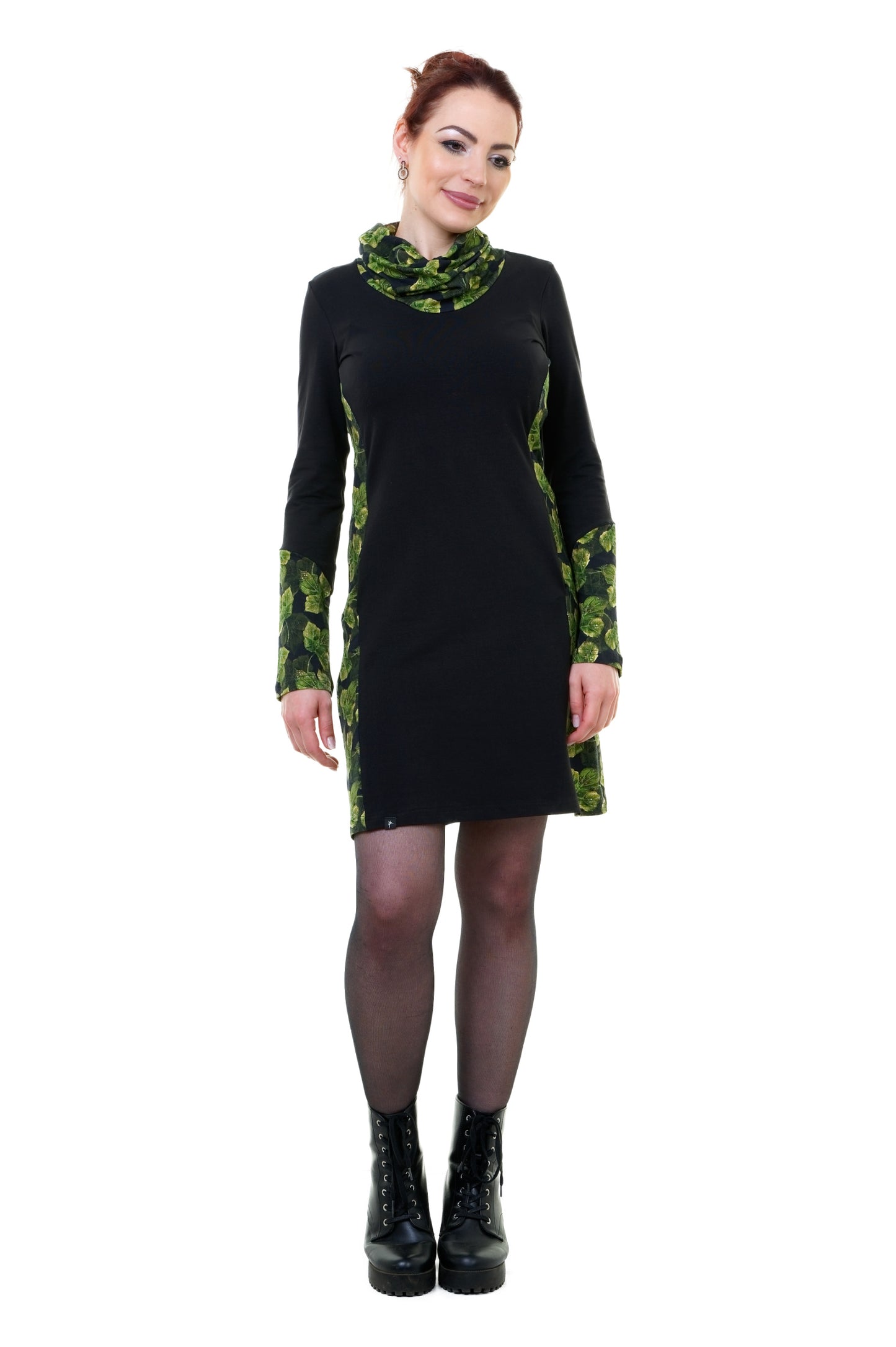 Herbstkönigin Kleid schwarz Blattzauber
