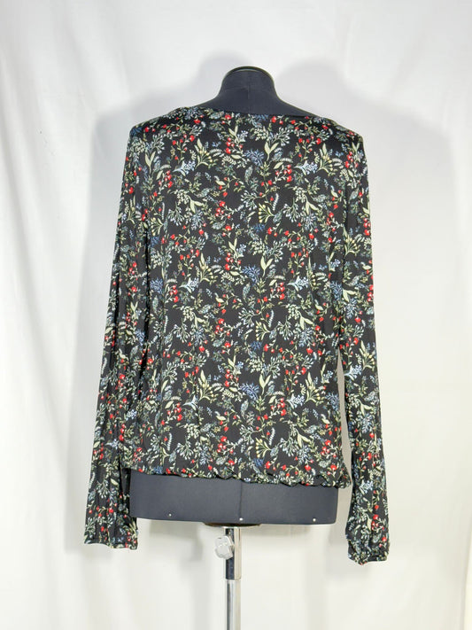 2. Used Size M Blouse