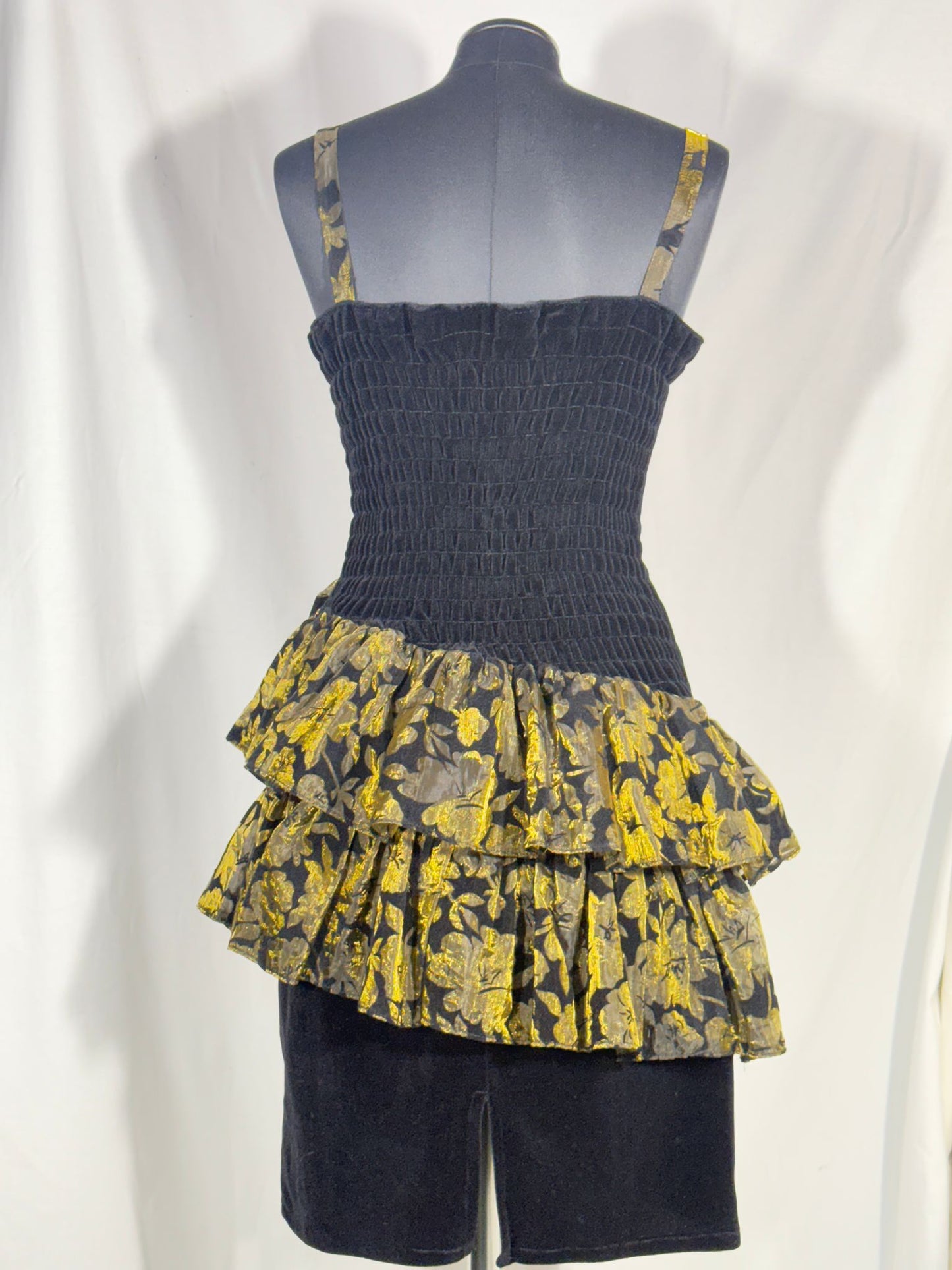 2. Hand Größe Mt Kleid