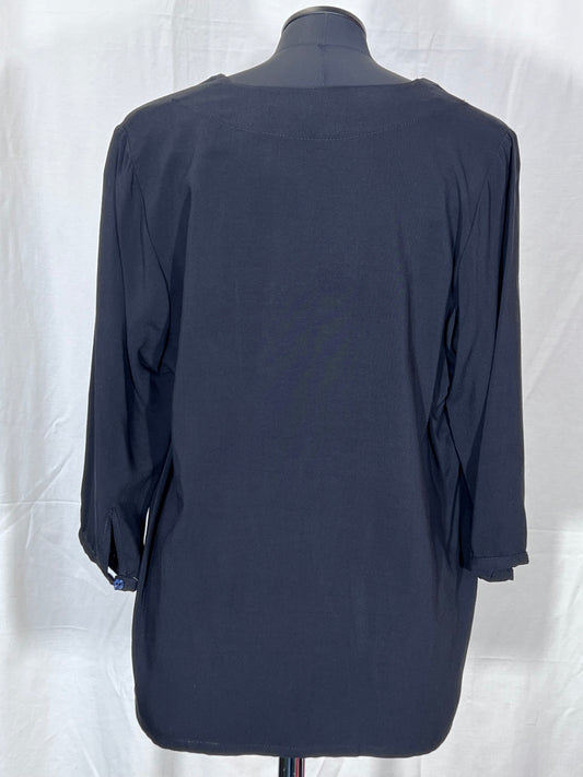 2. Hand Größe M schwarze Bluse mit V Ausschnitt