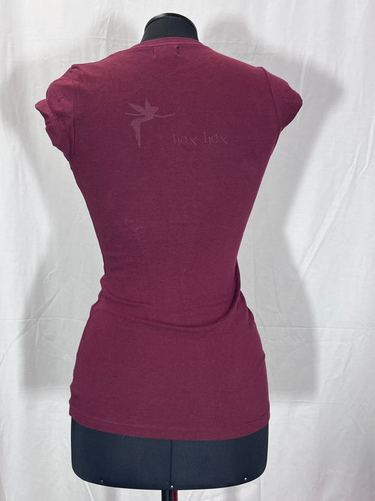 2. Hand Größe S bordeaux T-Shirt mit Elfen