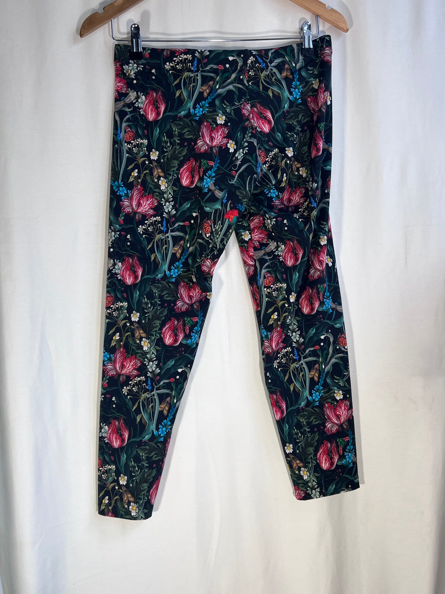 Leggings taille M d'occasion avec imprimé écureuil
