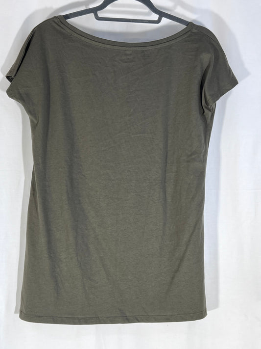 2. Hand Größe L günes T-shirt