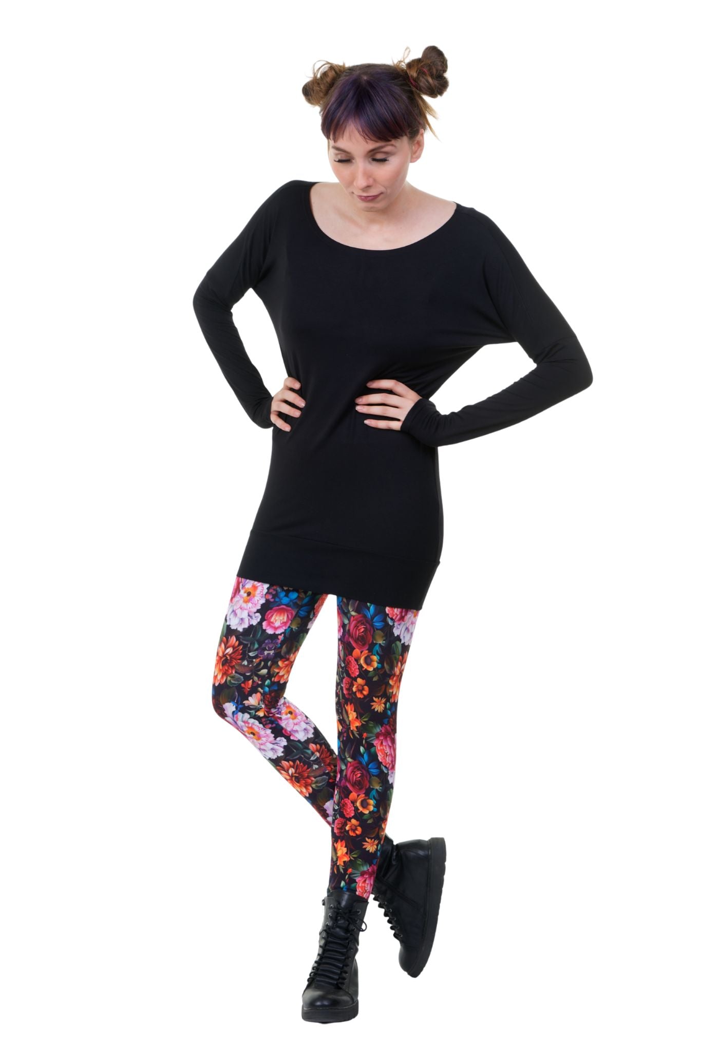Robe longue ornement forêt grise au dos