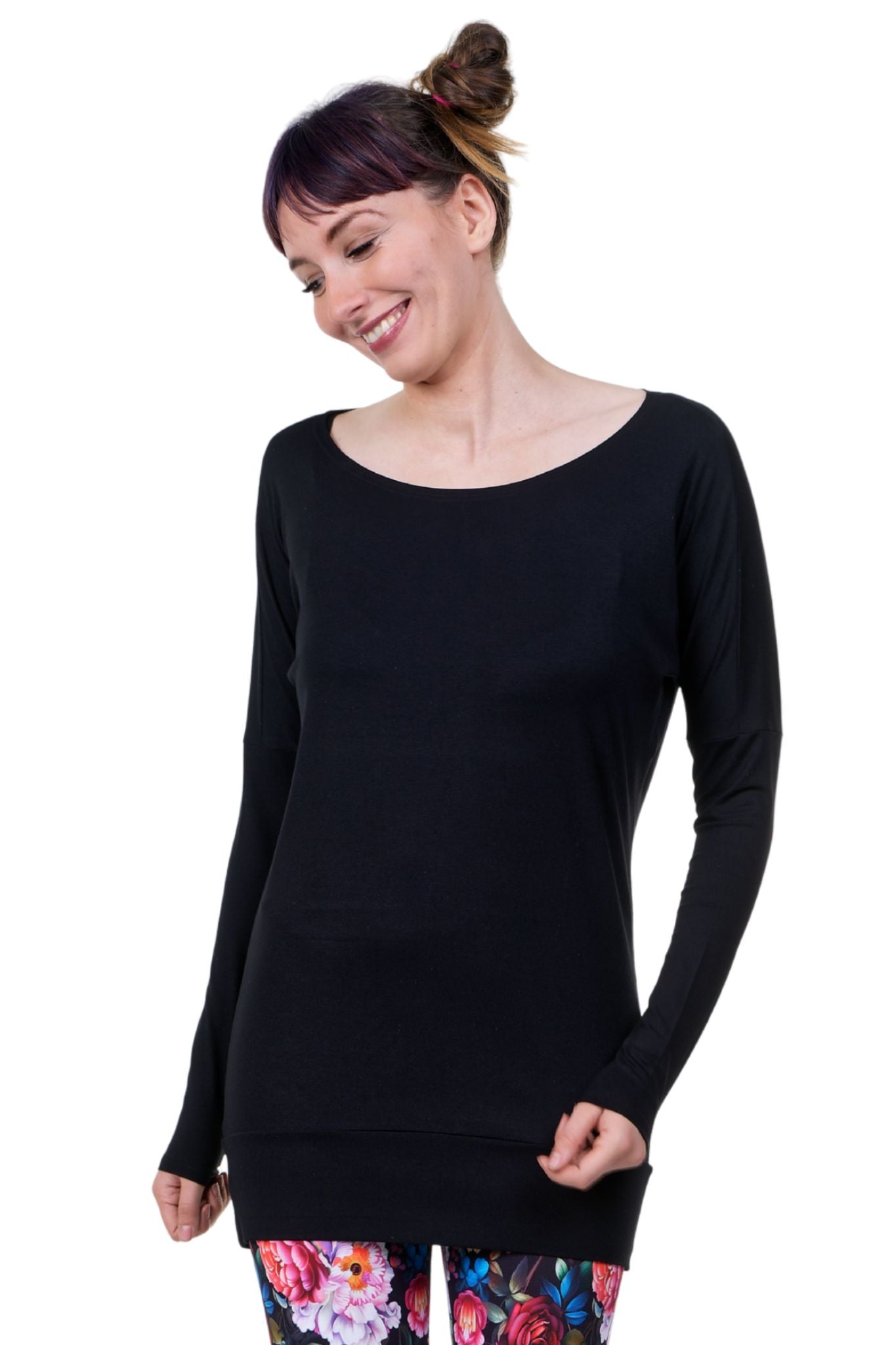 Robe longue ornement forêt grise au dos
