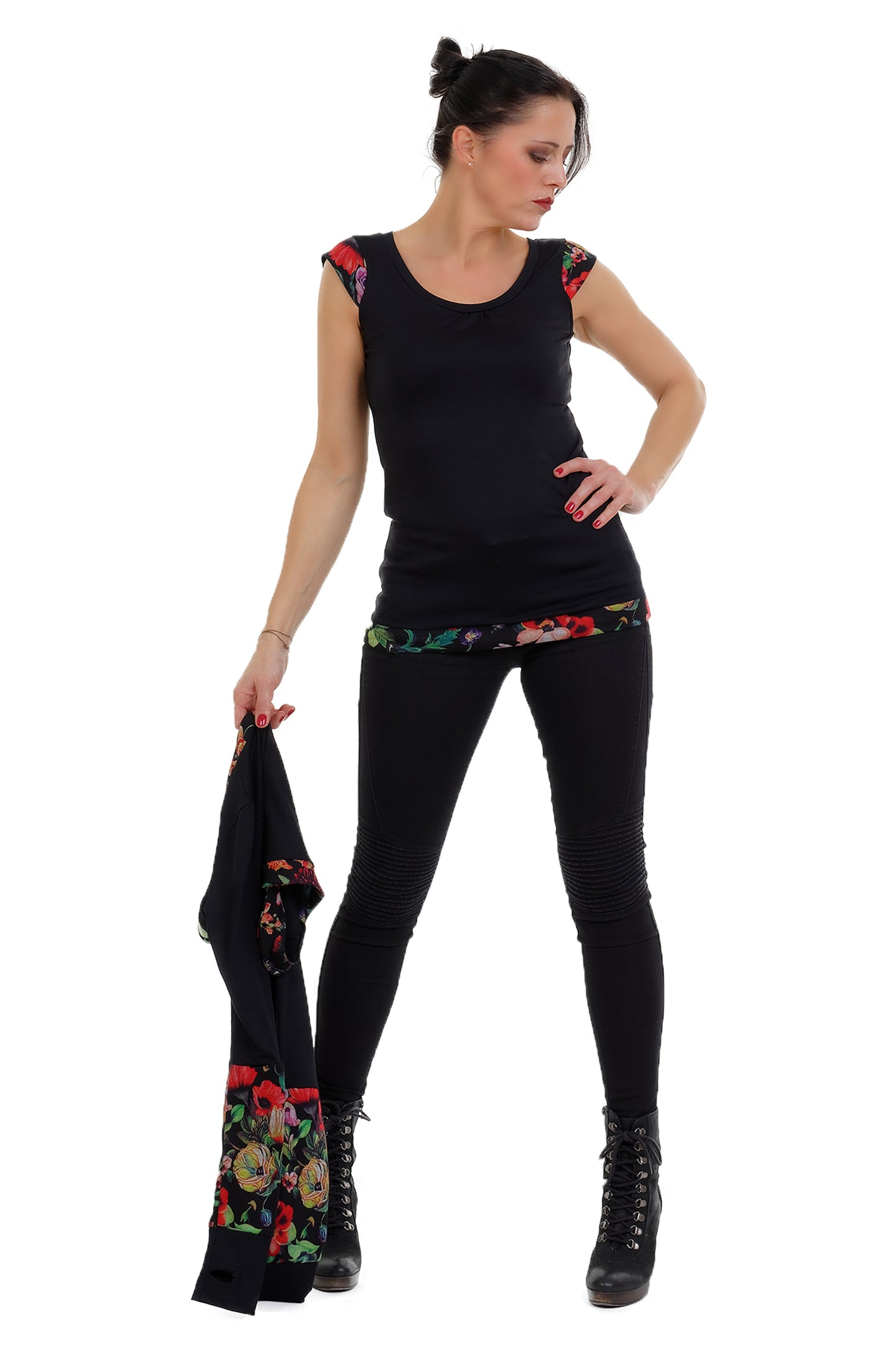 Magic Flower Tee Schwarz Mystic Rose