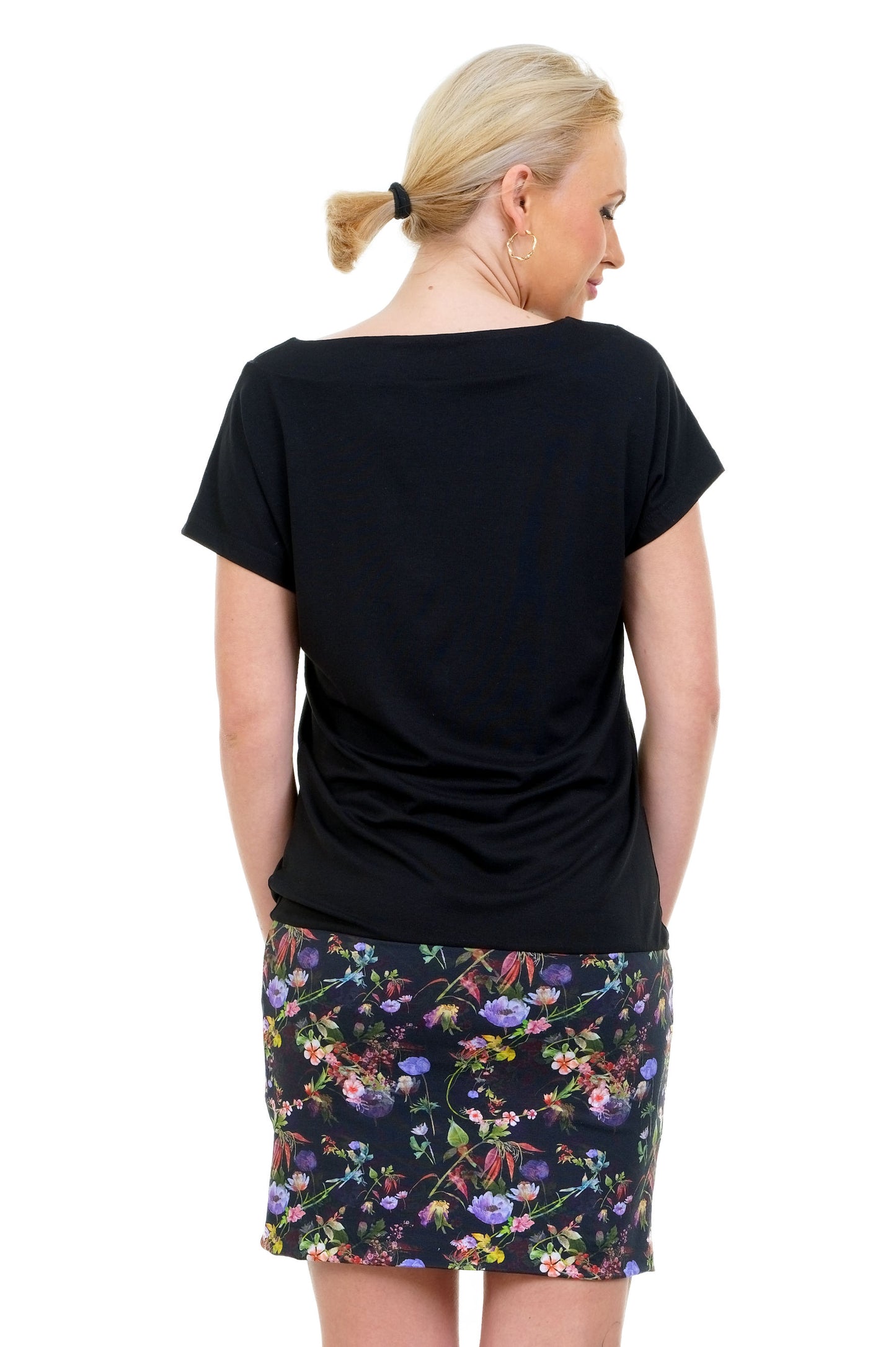 Pixiekleid schwarz lila Mohn