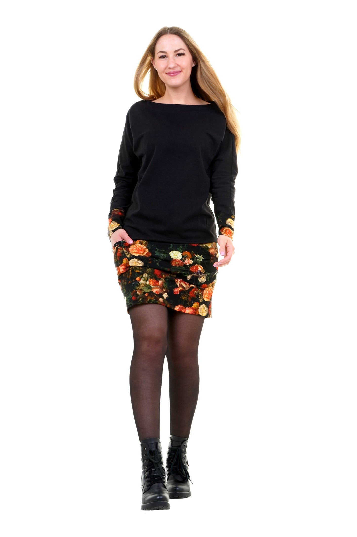 Robe pull robe noir foncé coloré