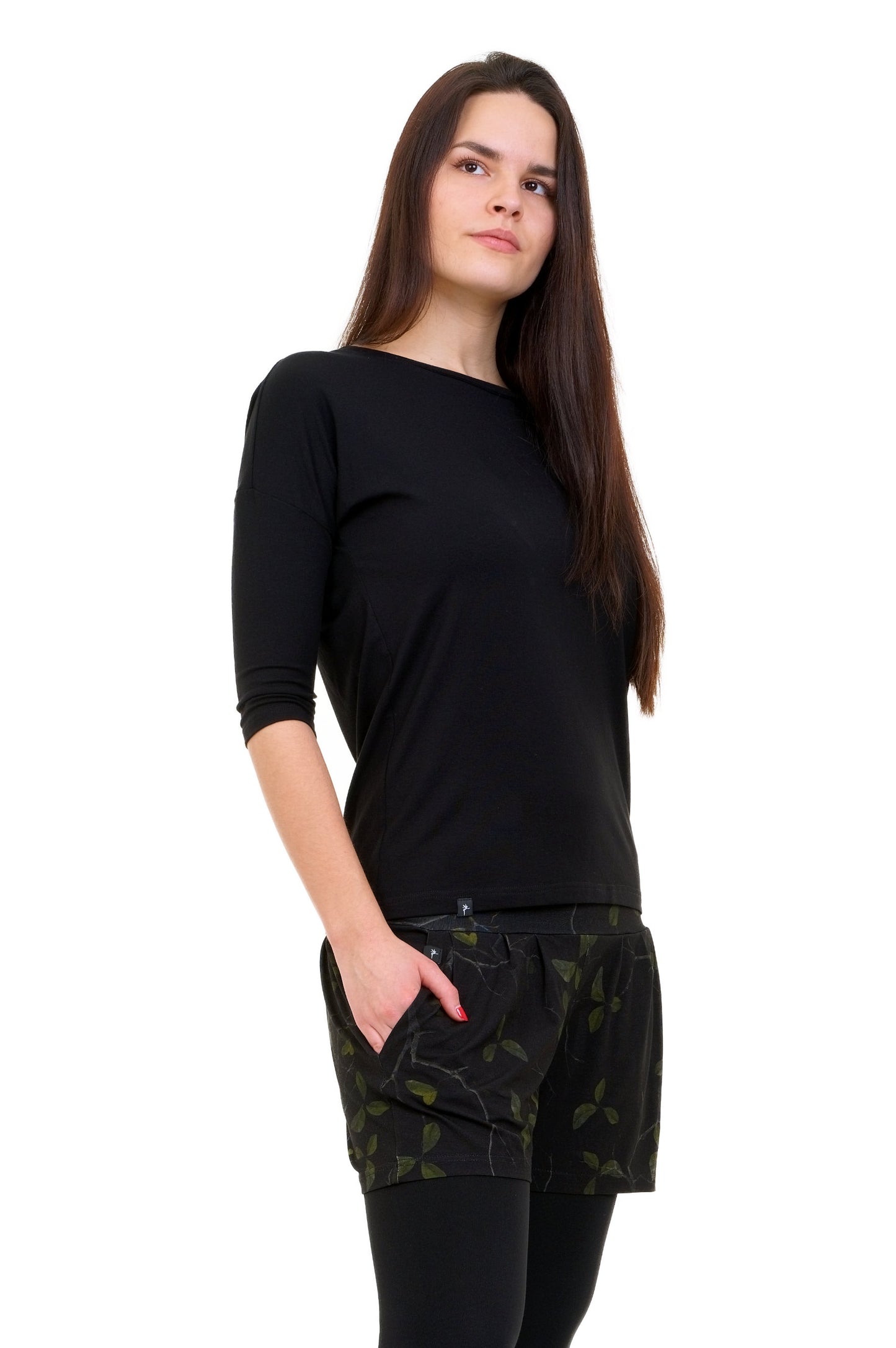 SALE Size XXL Summer Shorty Pants Leaf Black