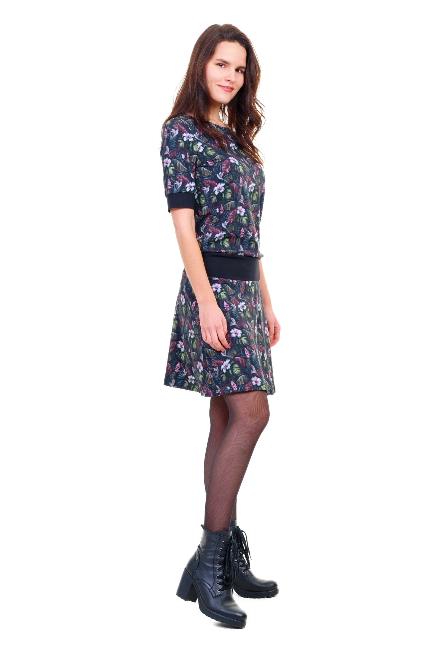SALE Größe S Tinka Kleid kurzarm Hibiskus