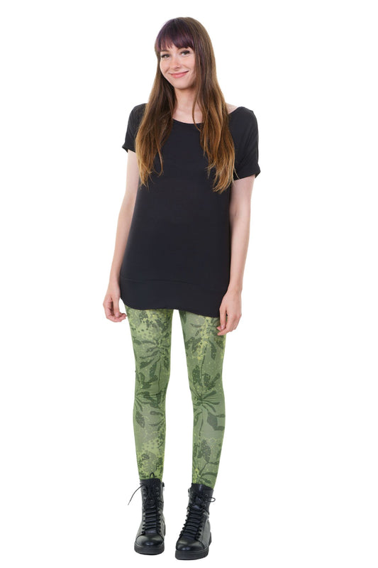 SALE Size M Leggings galaxy