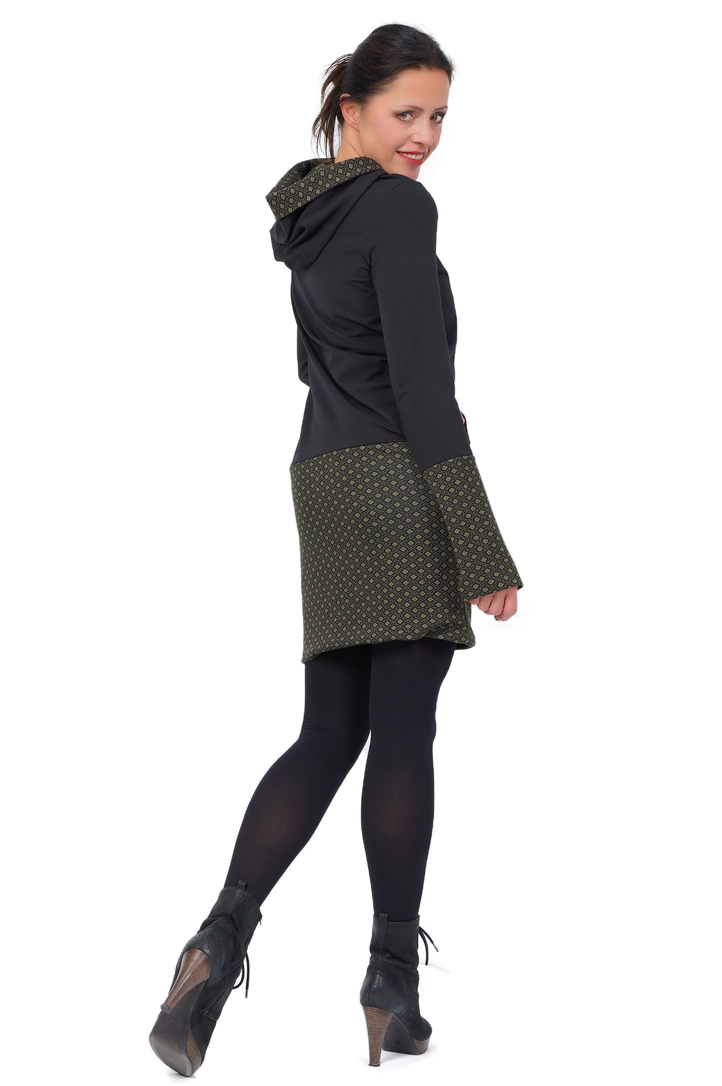 Hoodiekeid Winterzauber schwarz grün Retro