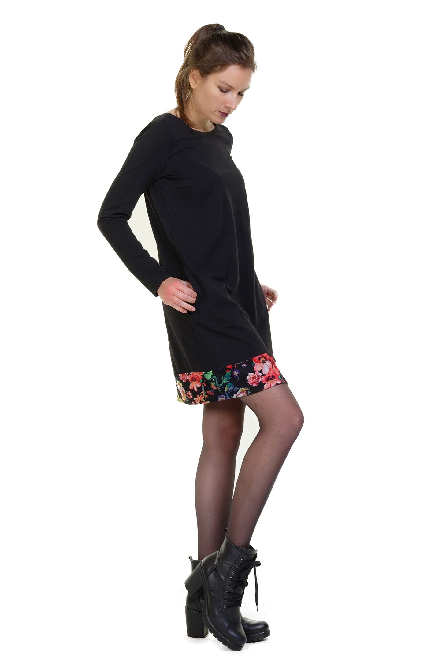 Miss Sixtie Kleid schwarz mystic Rose