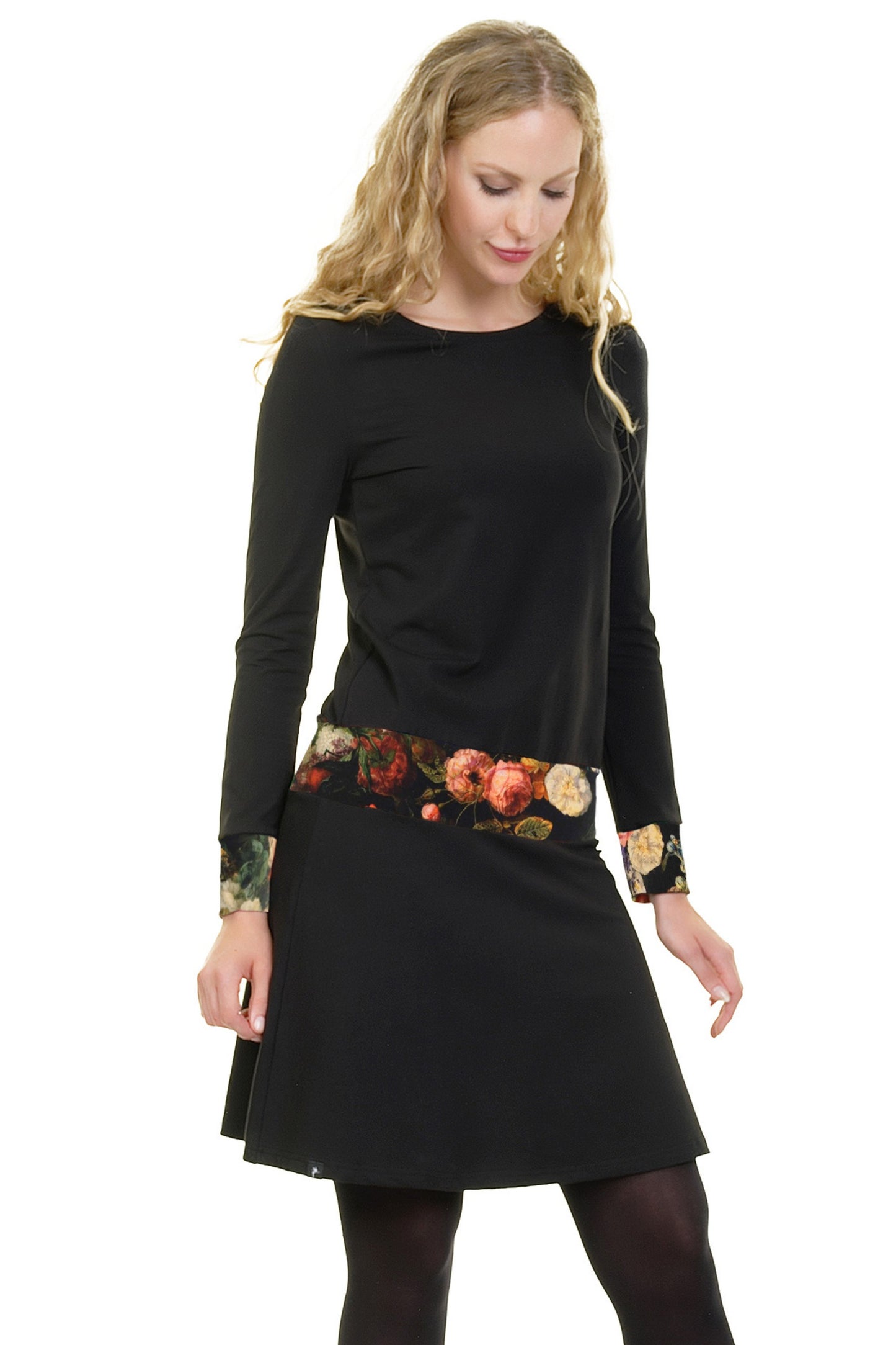 Tinka dress long sleeve black mystic rose