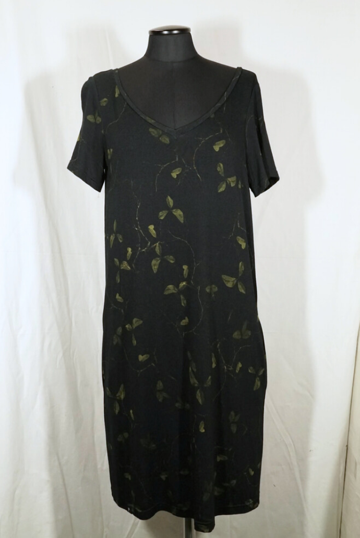 2. Hand Kleid mit Taschen S