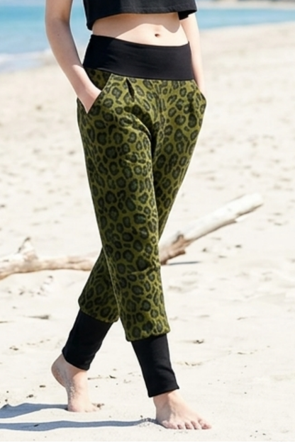 Baggy Sommerhose Blusenstoff Leo grün