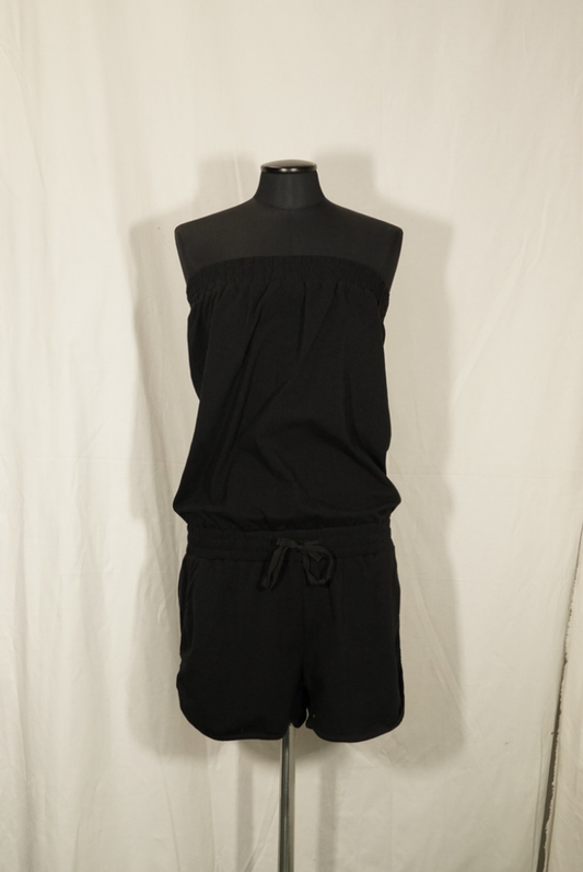 2. Hand  Schwarzes Jumpsuit mit Bund und Taschen XL