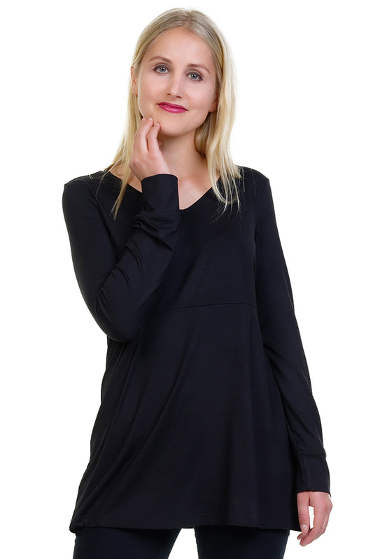 A long sleeve black