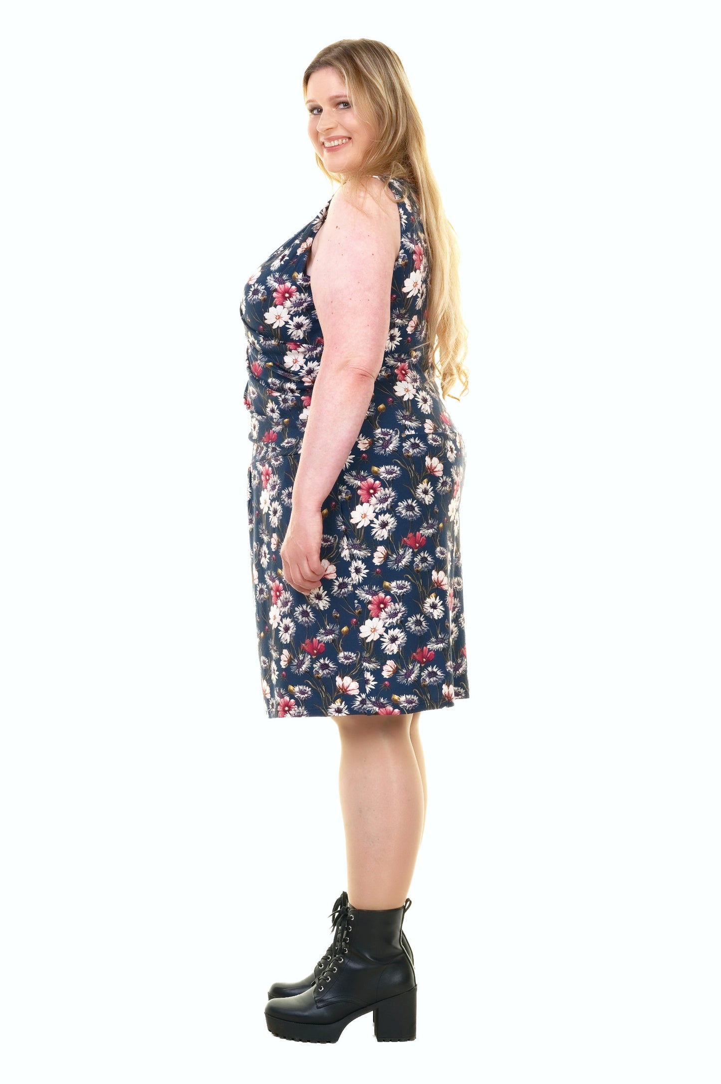 SALE Size 3XL Aphrodite dress red flowers 