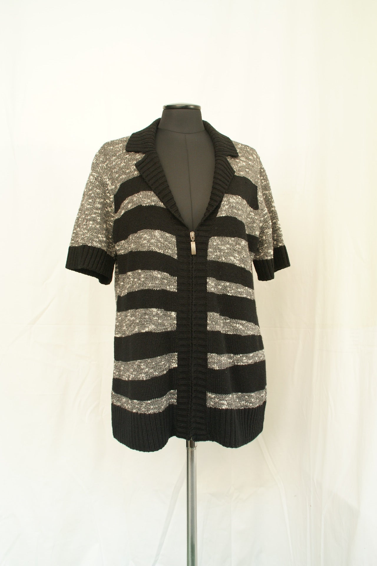 2nd hand size M Bolero black latex