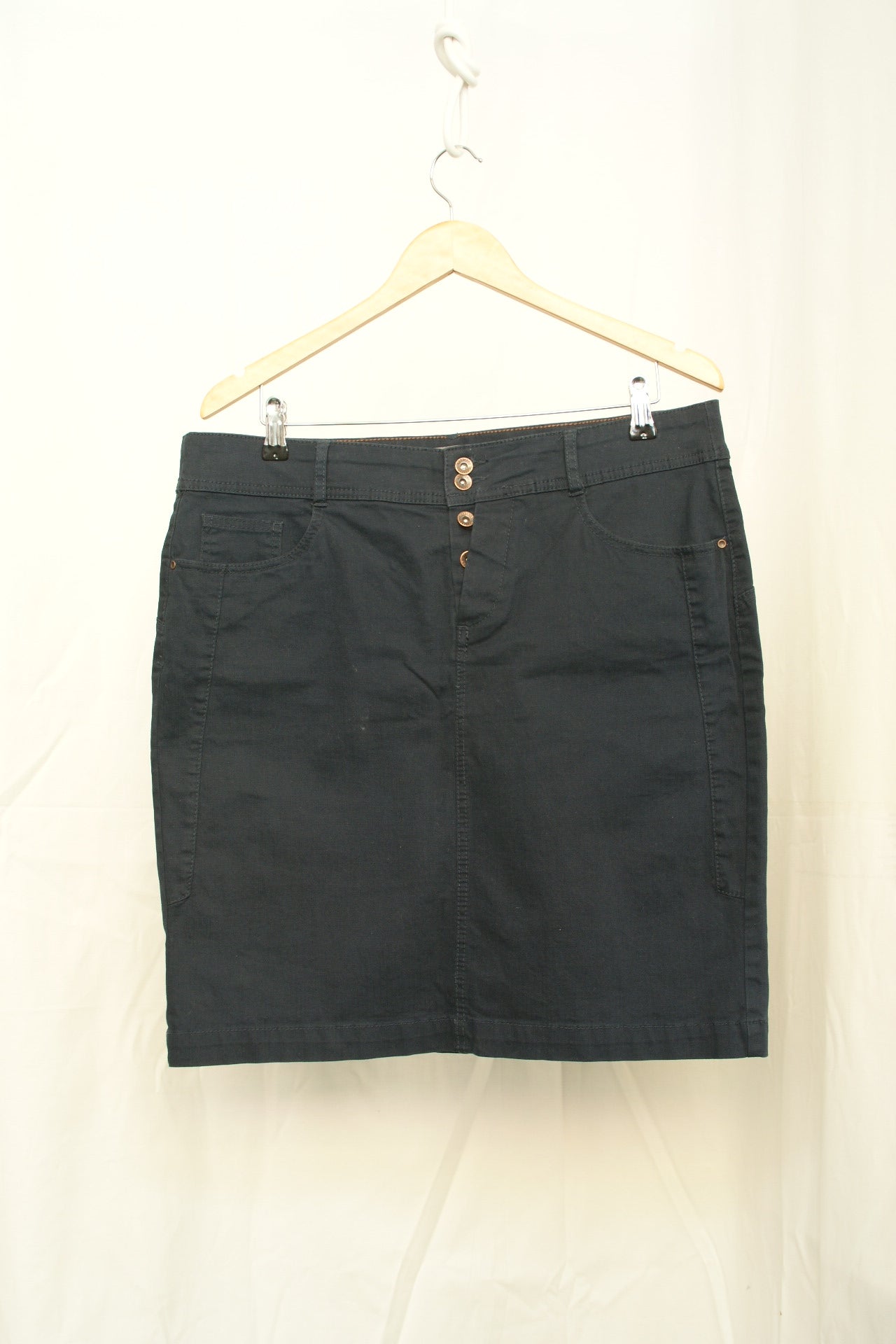 2.Hand Größe 42 blauer Jeans Rock