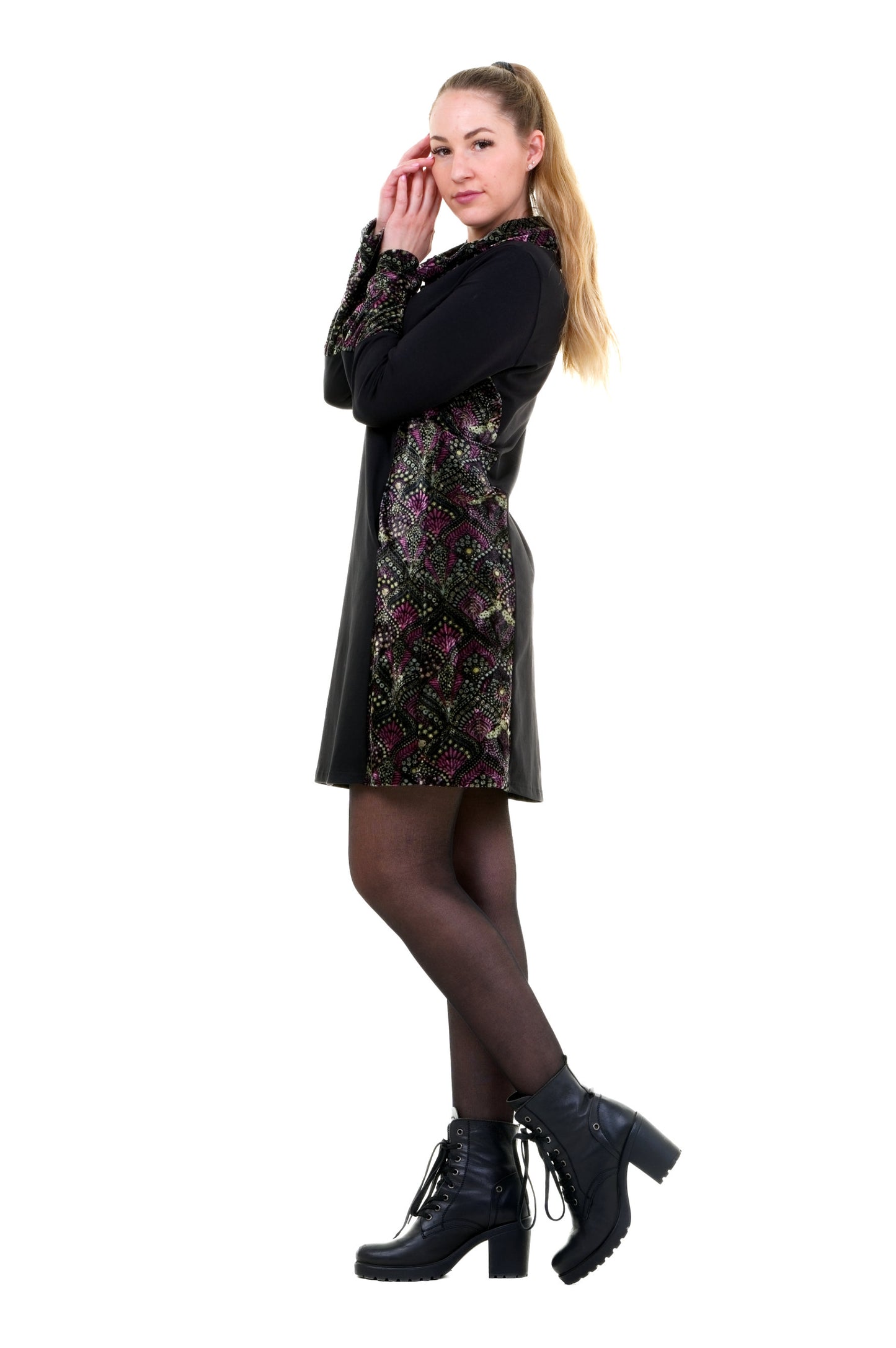 Autumn Queen Dress Black velvet dream