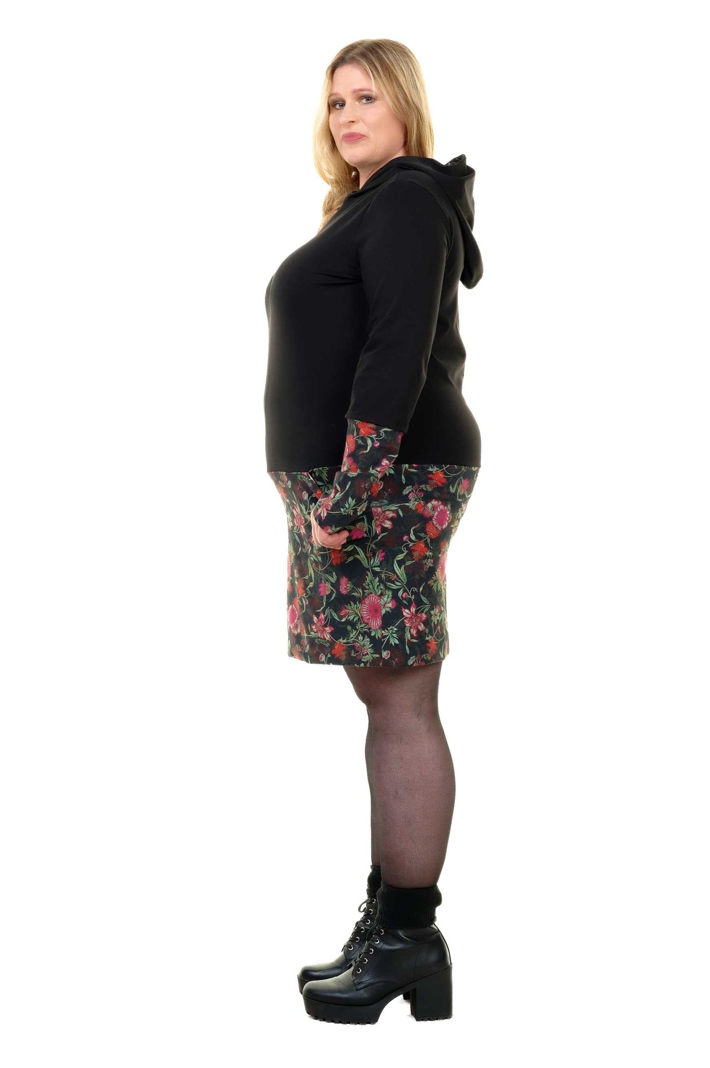 VENTE Taille XS Hoodiekeid magie d’hiver fleur rose noire