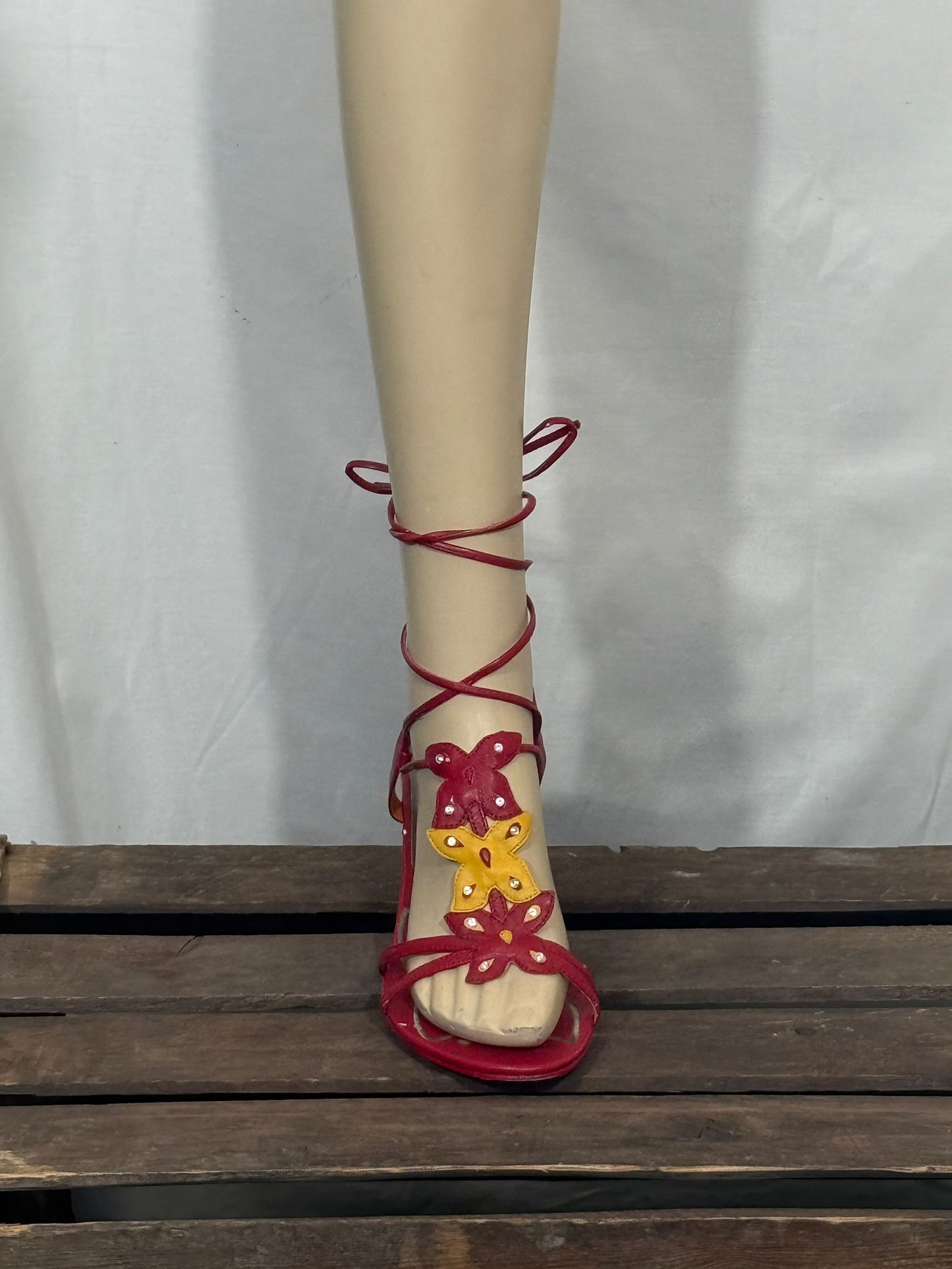 2. Hand Größe 40 Rote HIghheels