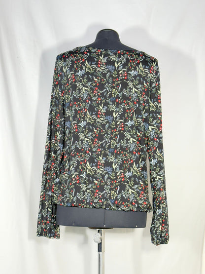 2. Hand Größe M Bluse