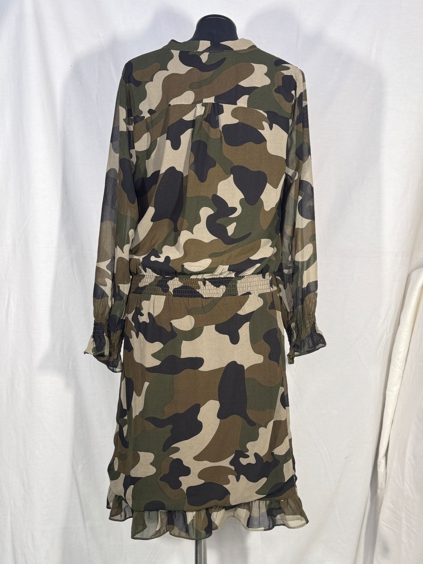 2. Hand Größe M Against War Military Dress