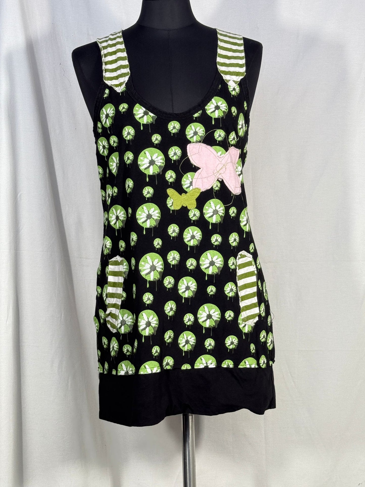 2. Hand Größe M Minikleid mit Tasche