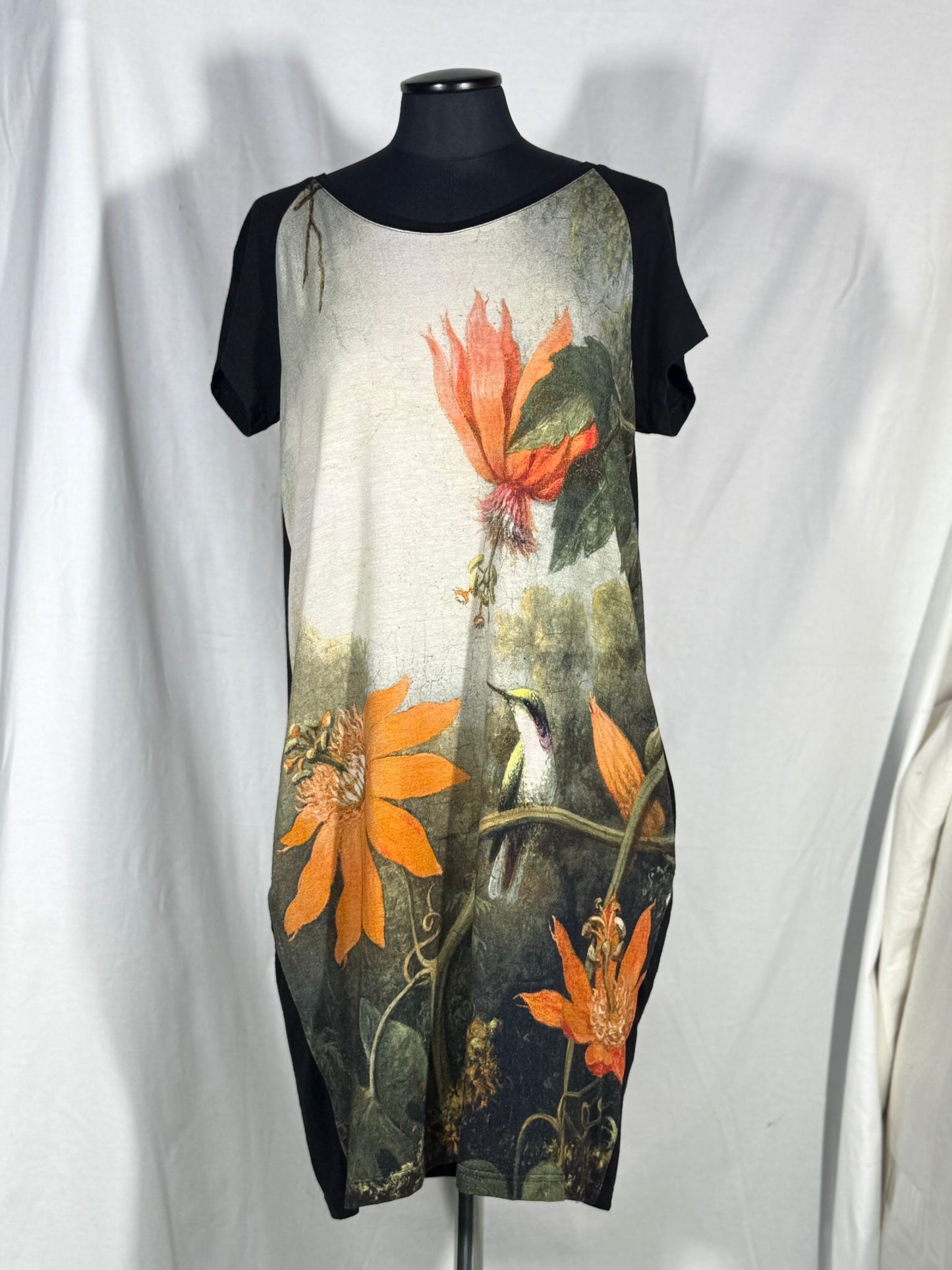 2. Hand Größe M T-shirt Kleid