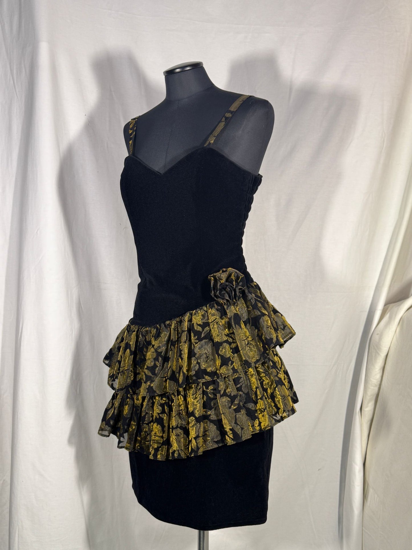 2. Hand Größe Mt Kleid