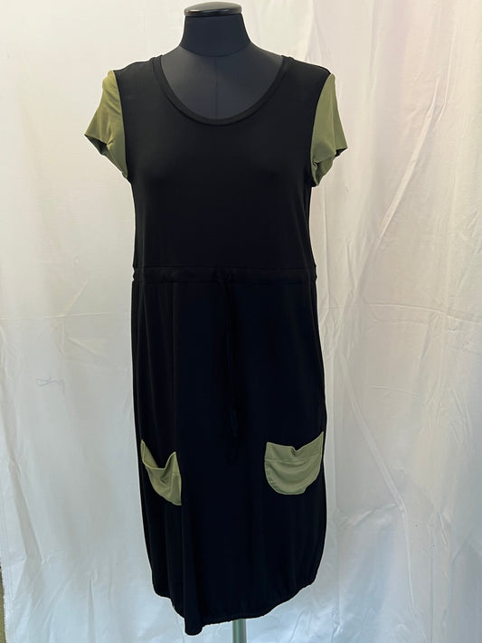 Robe longue à manches courtes noire taille M d'occasion