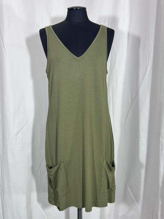 2. Hand Größe M Tang Kleid kurz Oliv Grün