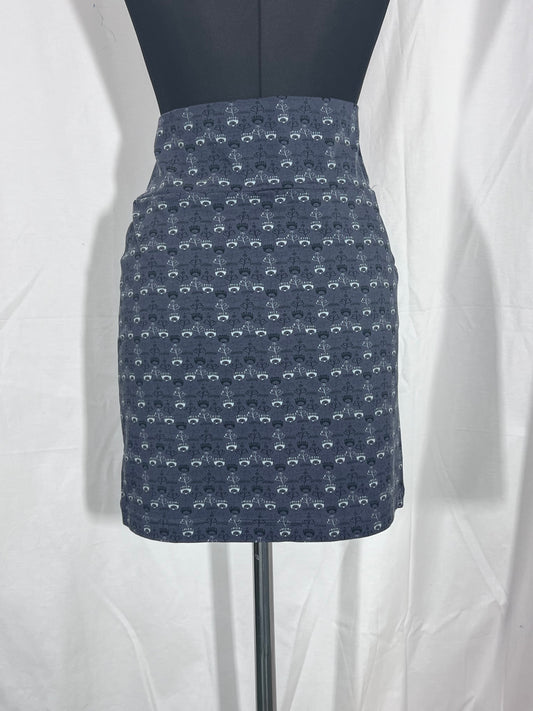 2nd hand size S mini skirt blue grey with pattern