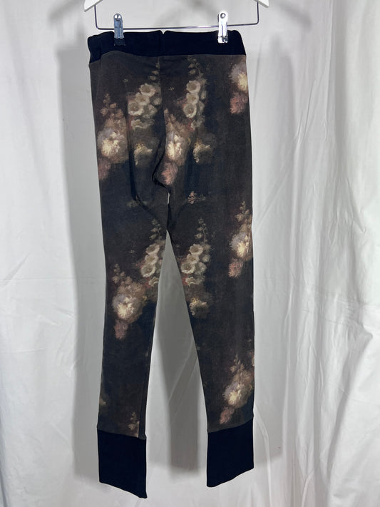 2. Hand Größe M  dunkel braune Leggins