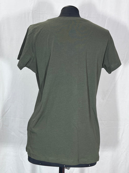 2. Hand Größe M grünes T-Shirt