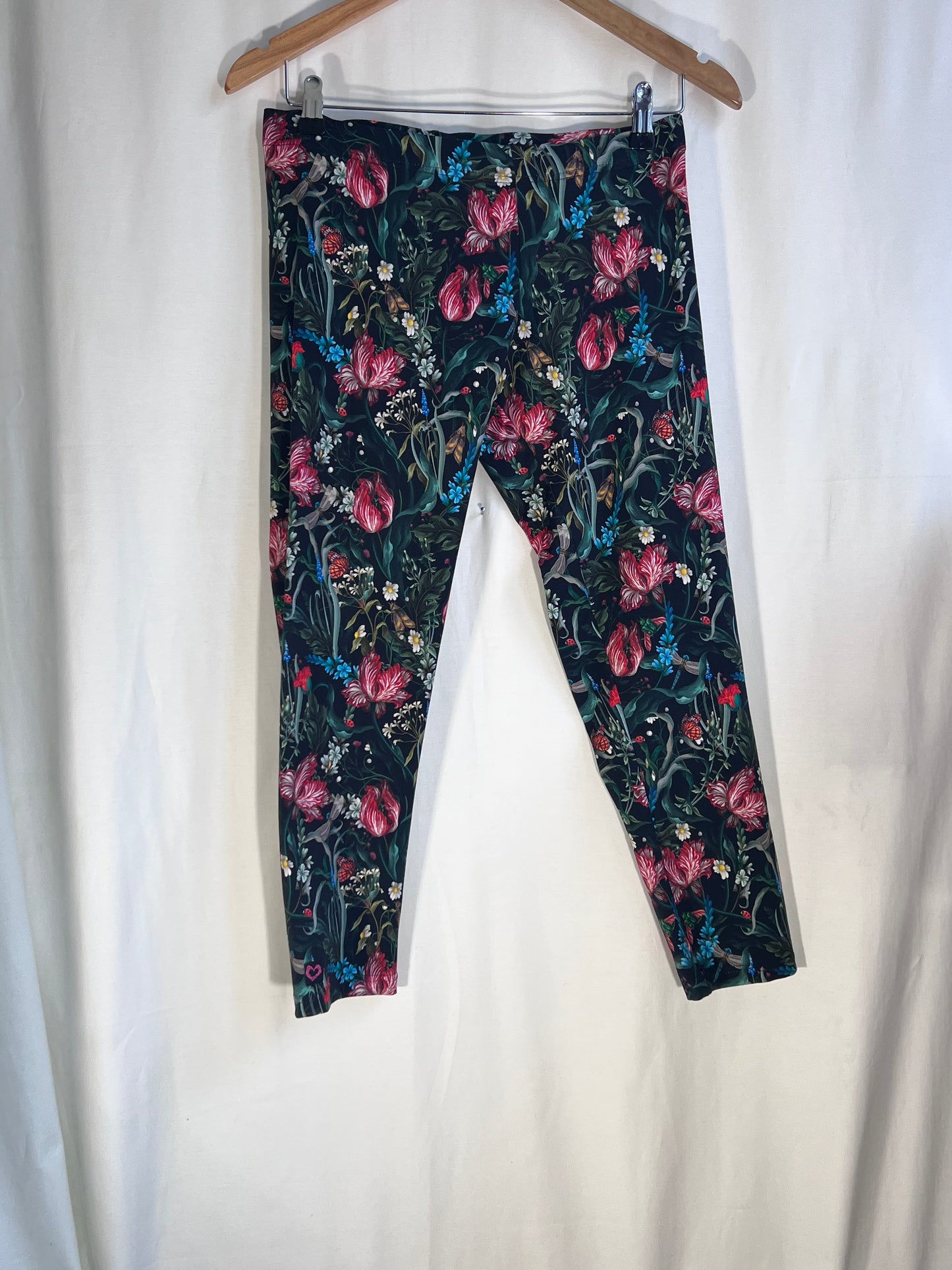 Leggings taille M d'occasion avec imprimé écureuil
