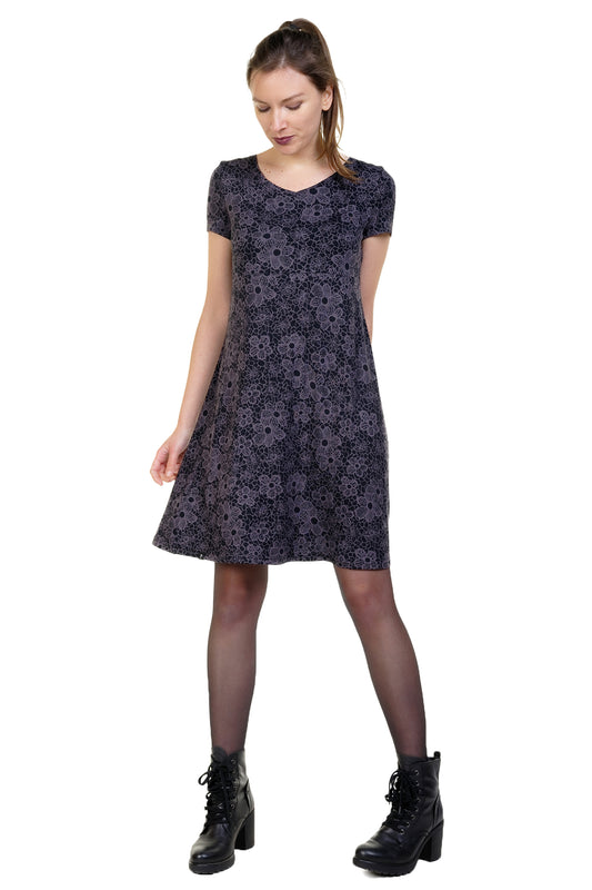 VENTE robe fleurie lys noir fleur rouge 