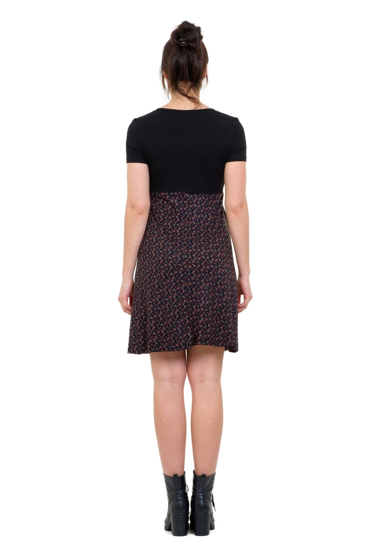 Robe à fleurs lys noir fleur rouge -