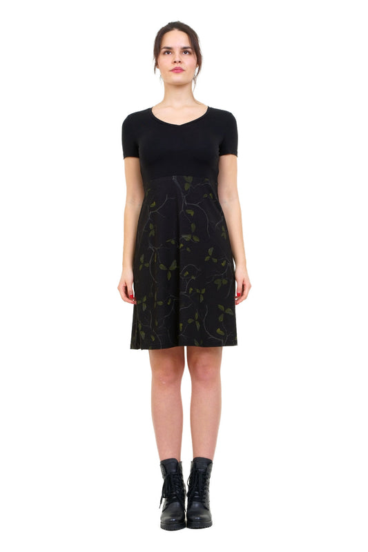 2. Hand Größe L Lilly Kleid blattwerk