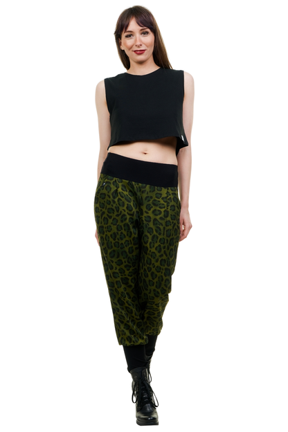 Baggy Sommerhose Blusenstoff Leo grün