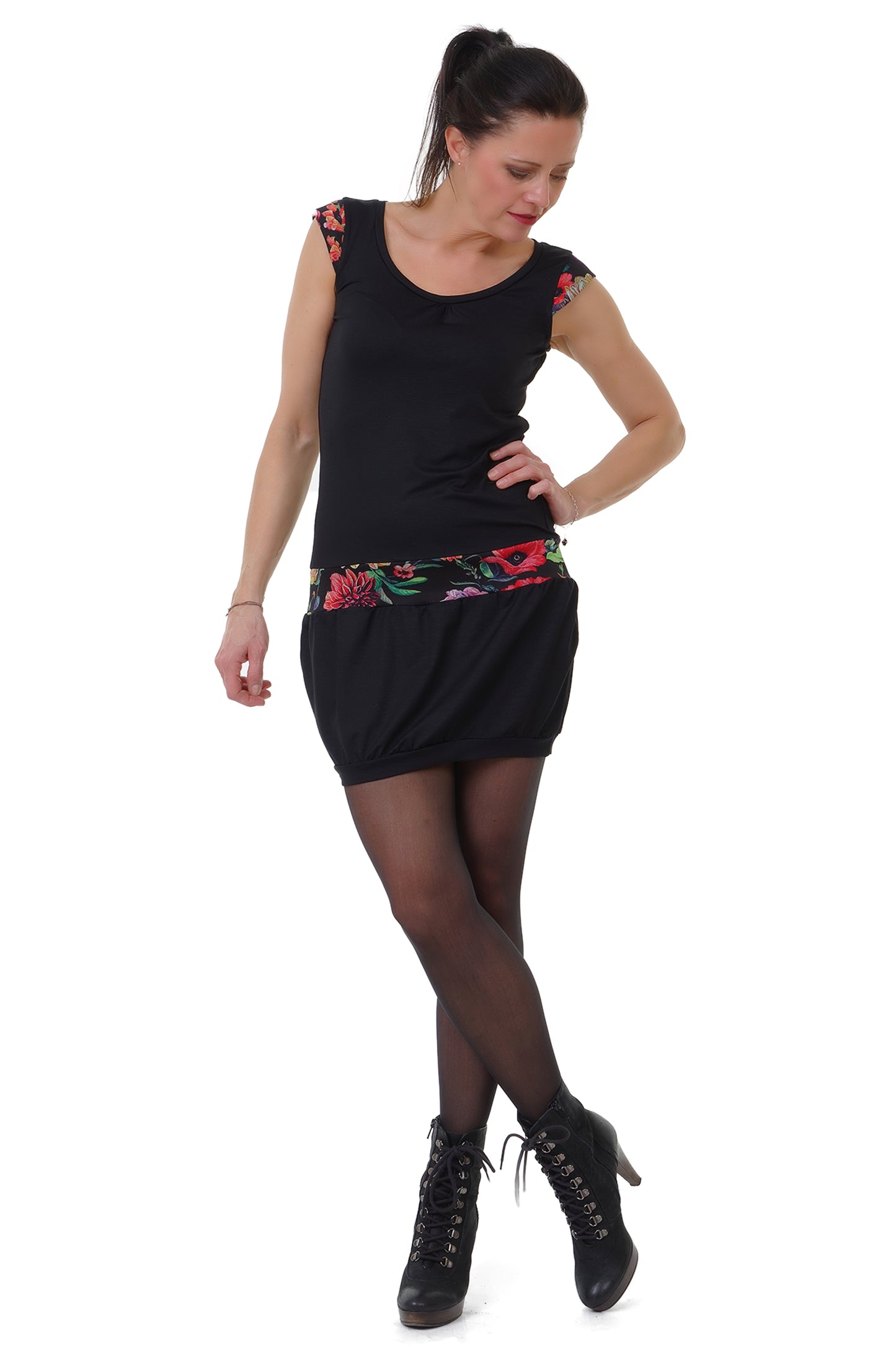 SALE Größe XS Sommerkleid Ballon schwarz mystic Rose
