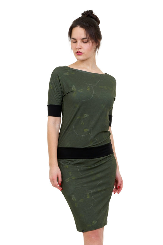 Robe chauve-souris feuillage olive 